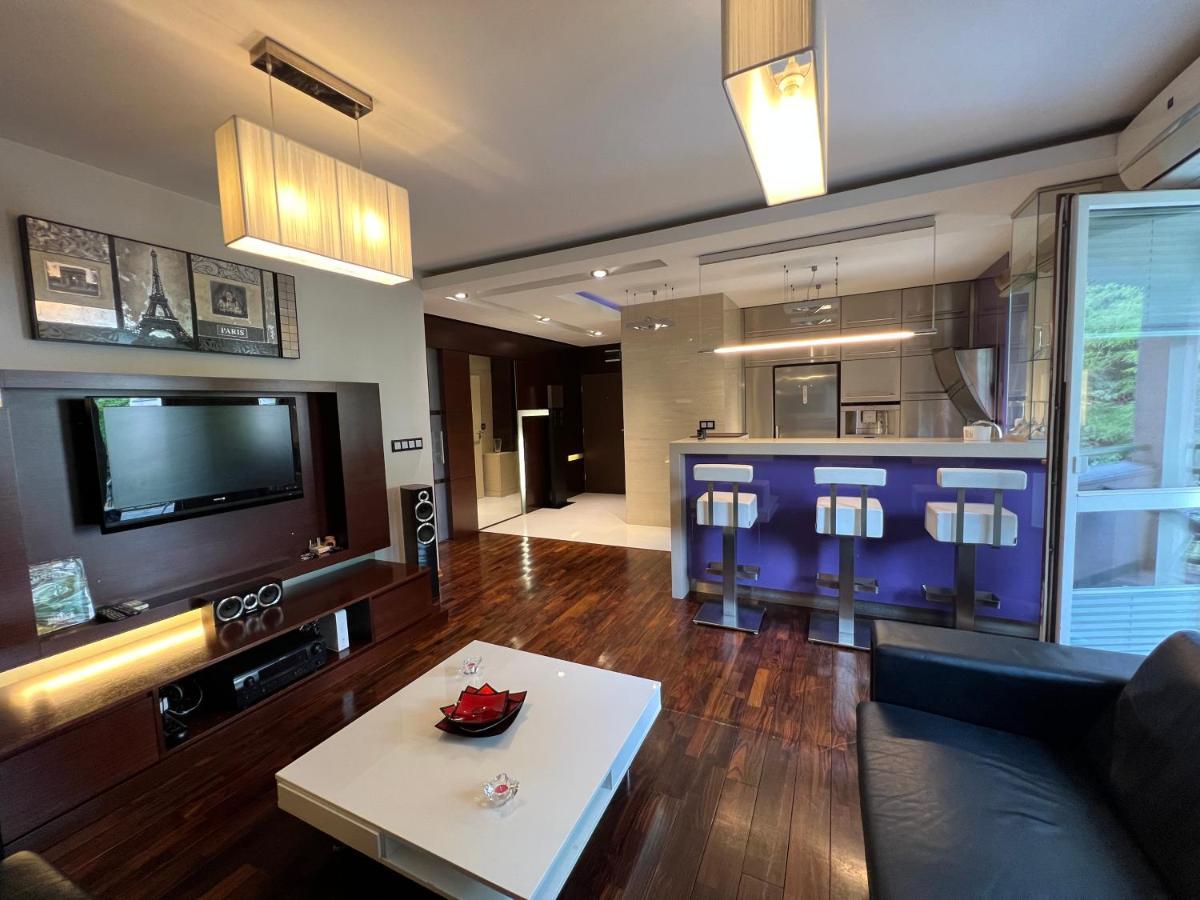 Lux Flat Easy To Reach Centrum Daire Varşova Dış mekan fotoğraf